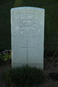 Caterpillar Valley Cemetery Longueval - Taylor, Francis Galloway